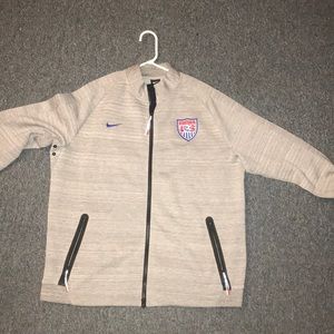 Nike USA soccer flyknit jacket